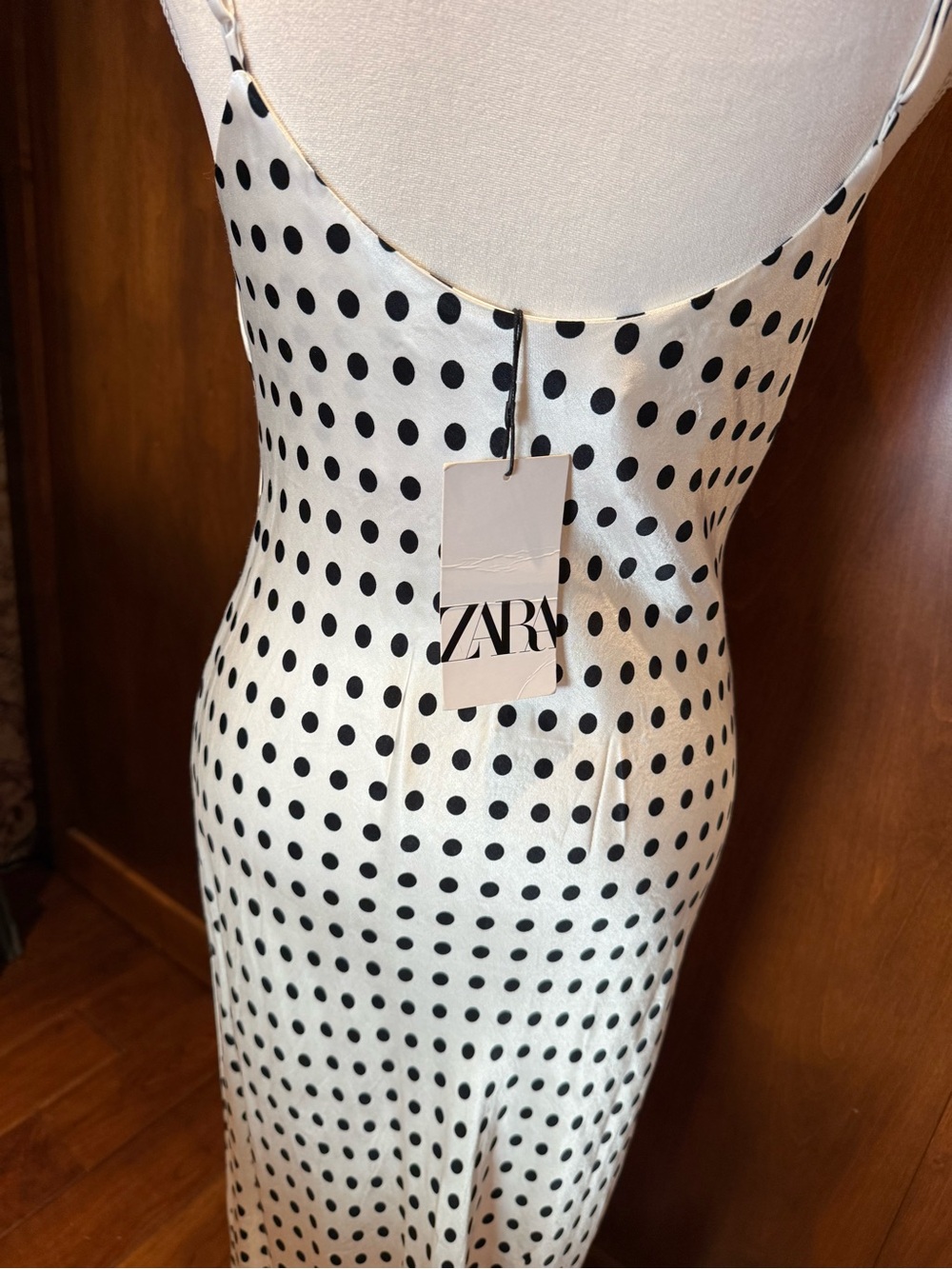 ⚜️ZARA BLACK & WHITE POLKA DOT SATIN SLIP MIDI DRESS NWT SIZE MEDIUM ⚜️ - Picture 4 of 12